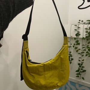 Medium crescent nylon bag from baggu
